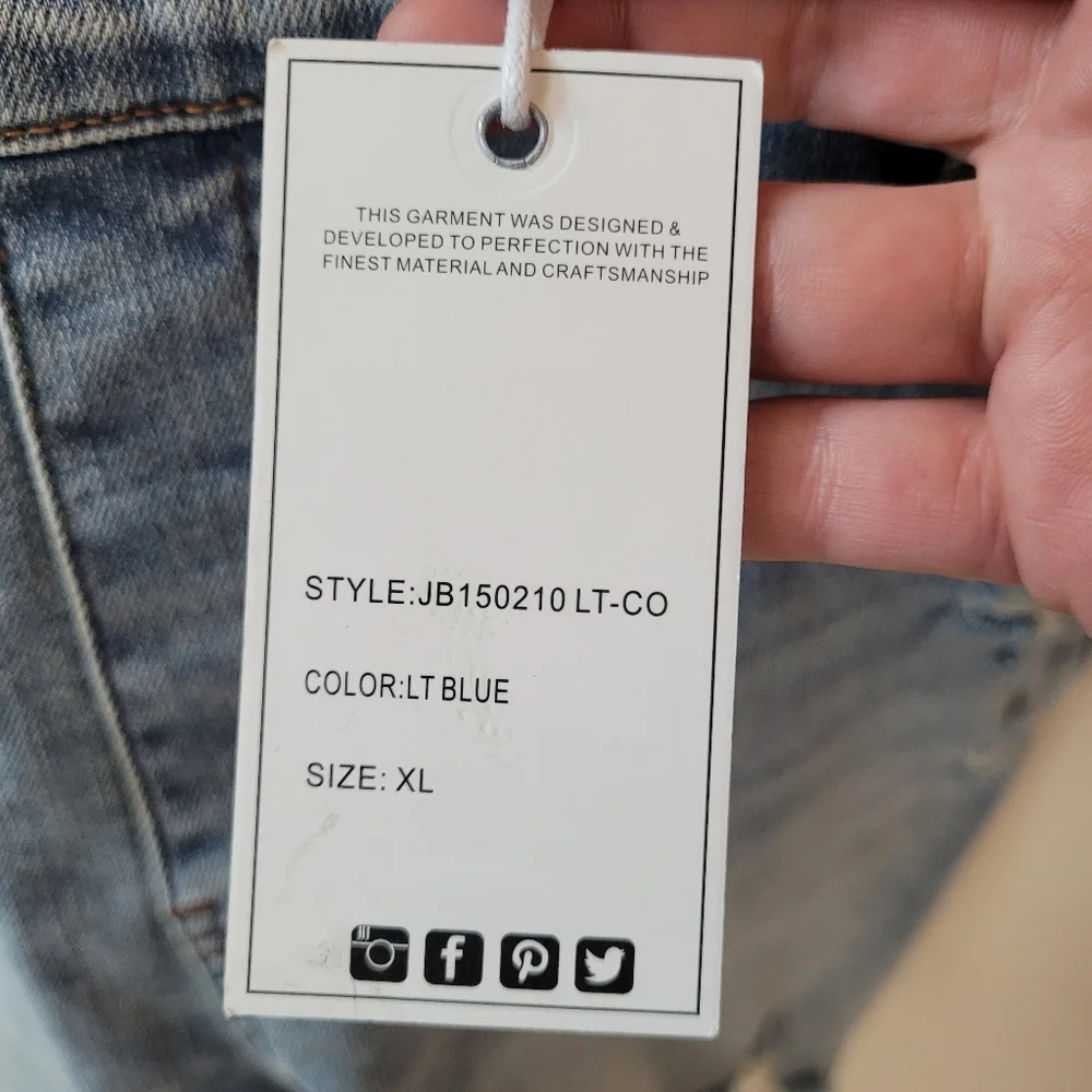 Judy Blue Light Wash Denim Short Overalls - Picture 7 of 15